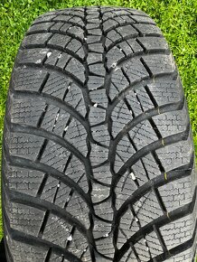 Zimné pneumatiky Kumho Wintercraft 225/55 R17 - 2