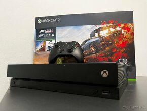 Xbox one x 1TB + Xbox Sluchadla - 2