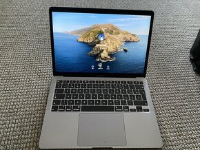 MacBook Air 2020 (13 inch) - 2