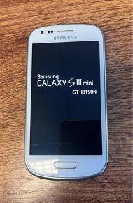 Samsung Galaxy S III mini, GT-I8190N android 4 - 2