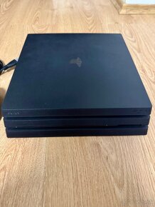 PS4 pro 1tb - 2