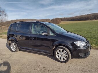 VW TOURAN 1.9 TDI NAJ.192000 KM ROK VÝROBY 2009 - 2