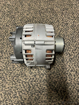 ALTERNATOR  14V 180A  VW GROUP 03H903023C - 2