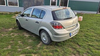 Astra 1.4i 66kw 2010 - 2