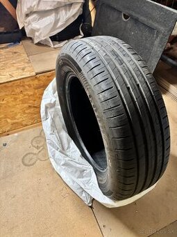 Goodyear 205/60 r16 - 2