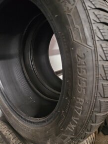 Predám pneu 215/55 R17 - 2