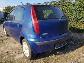 FIAT PUNTO 1,9D  59KW RV.2000 - 2