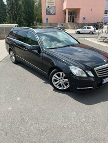 Mercedes - Benz E 220 CDI Automat 125 kW - 2