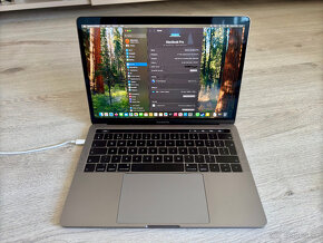 Macbook Pro 13" 2018 (16GB RAM, 1TB SSD) - 2