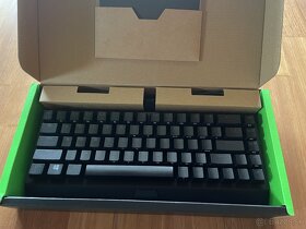 Predám hernú klávesnicu Razer Blackwidow V3 mini hyperspeed - 2