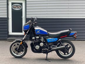 Honda CB 700sc Nighthawk (1985) - 2