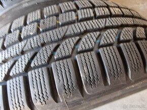 Zim pneu Toyo Snowprox 185/65r15 - 2