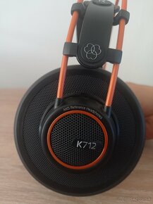 AKG K 712 PRO - - 2