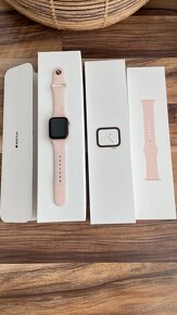 Apple Watch 4 40mm Gold Pink Sand Sport - 2