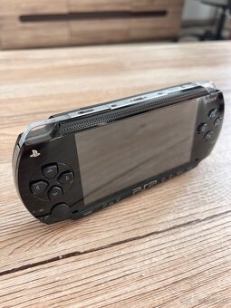 Sony PSP 1001 - 2