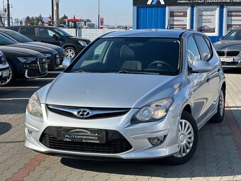 HYUNDAI I30 , 115000 KM, komplet servise, servisna historia - 2