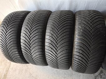 235/45 r19 celoročné pneumatiky - 2