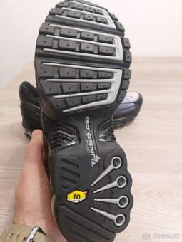 Nové Nike AIR MAX PLUS, EU 40 - 2