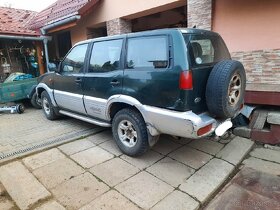 Nissan Terrano 2.7 TDI - 2