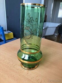 Skleněná váza se zlatým zdobením - zelená - 2