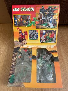 Lego 6076 Dark Dragon's Den - 2