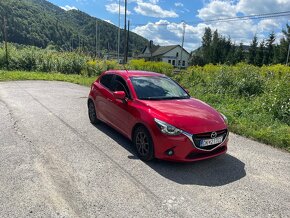 Mazda 2 1.5 66kw manuál benzín - 2