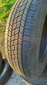 215/70R16. 10H. Yokohama letné - 2