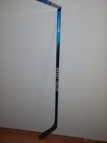 Hokejka Bauer Nexus E4 P92/flex 50 - pravá - 2