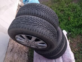 Zimne pneumatiky plus disky 195/65R15 - 2