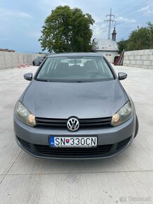 Volkswagen Golf 1.4 benzín - 2