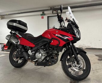 SUZUKI V-Strom DL 650 - 2