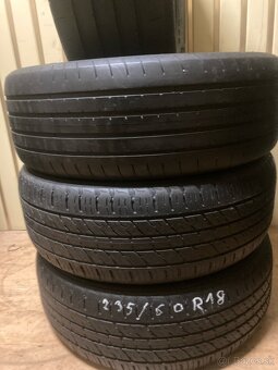 Letné pneu 235/60R18 viem aj prezuť - 2