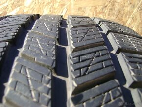 275/40 r20  zimne pneumatiky - 2