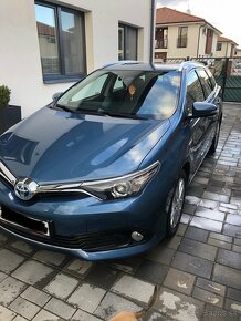 Toyota Auris TS 1.8 Hybrid - TOP, Android rádio, odhlučnenie - 2