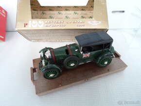 od BRUMM v mierke 1:43 dve aurticka BENTLEY 4,5 Litri - 2