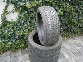 Predám 4x zimné pneu Vredestein 235/45 R20 100VXL - 2