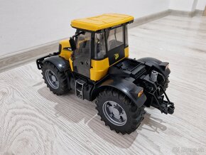 Bruder traktor JCB Fastrac - 2