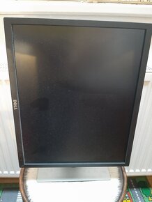 Predám 19" LCD DELL P1917Sf - 2