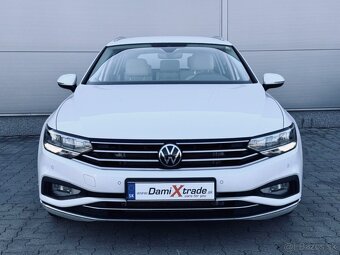 Volkswagen Passat Variant 2.0 TDI Elegance 4Motion DSG - 2