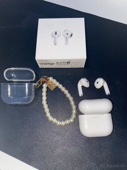 Predám Apple AirPods (4. generácia) - 2