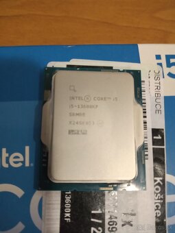 Predam procesor Intel Core i5-13600KF - 2