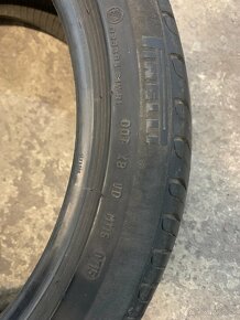 Pirelli P7 245/40 R18 - 2