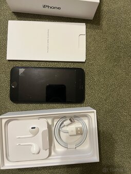 iPhone SE 2020, 64gb - 2