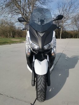 Yamaha X-max 400 LeoVince - 2