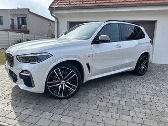 Predám BMW X5 M50d - 2