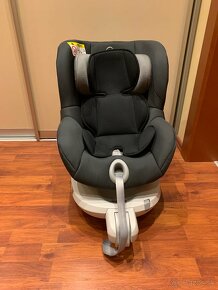 Britax Romer dualfix, otocna o 360 st.+novorod. vlozka - 2