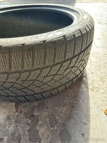 Pneu 245/40R18 97V - 2