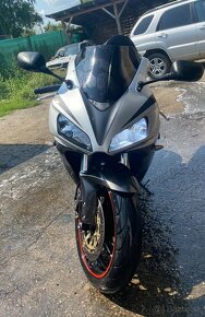 Predám honda cbr 1000 rr - 2