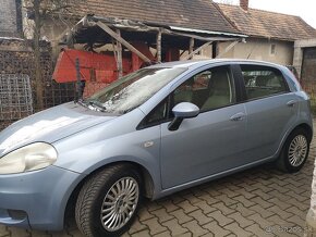 Fiat grande punto - 2