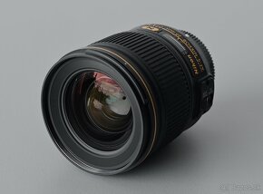 Nikon AF Nikkor 28mm f/1.8G - 2